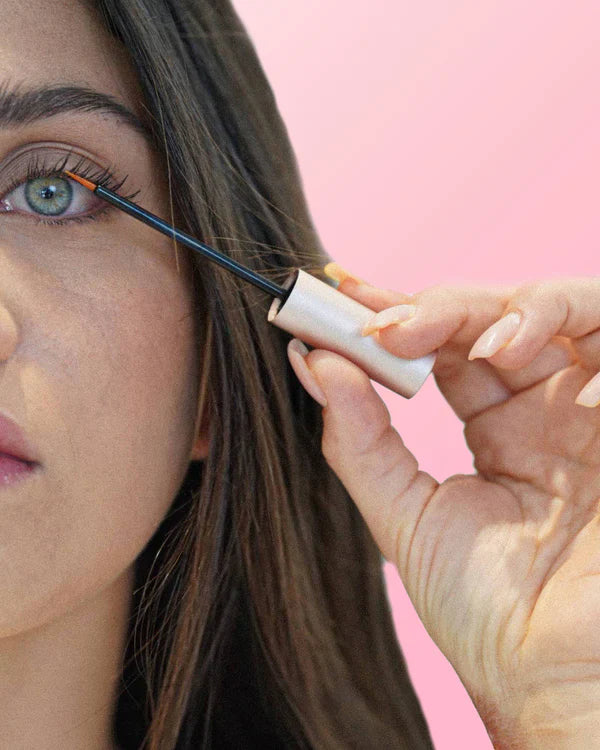 Cum se aplică serul + ondulatorul de gene + rimelul ?